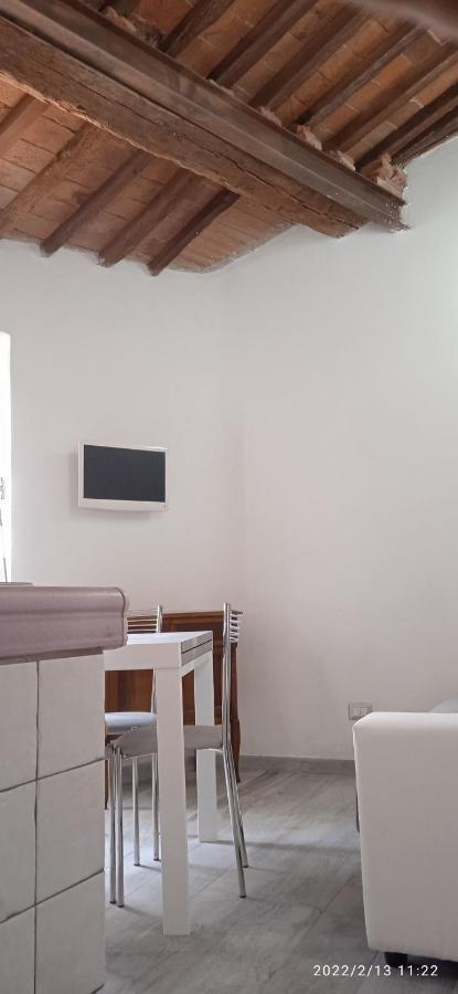 La Casa Di Lisa Apartment Suvereto Exterior photo